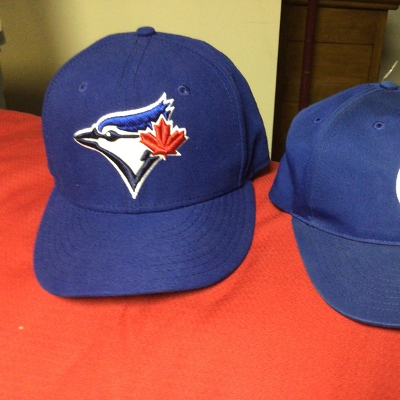 MLB TORONTO BLUEJAYS hats - Picture 2 of 6